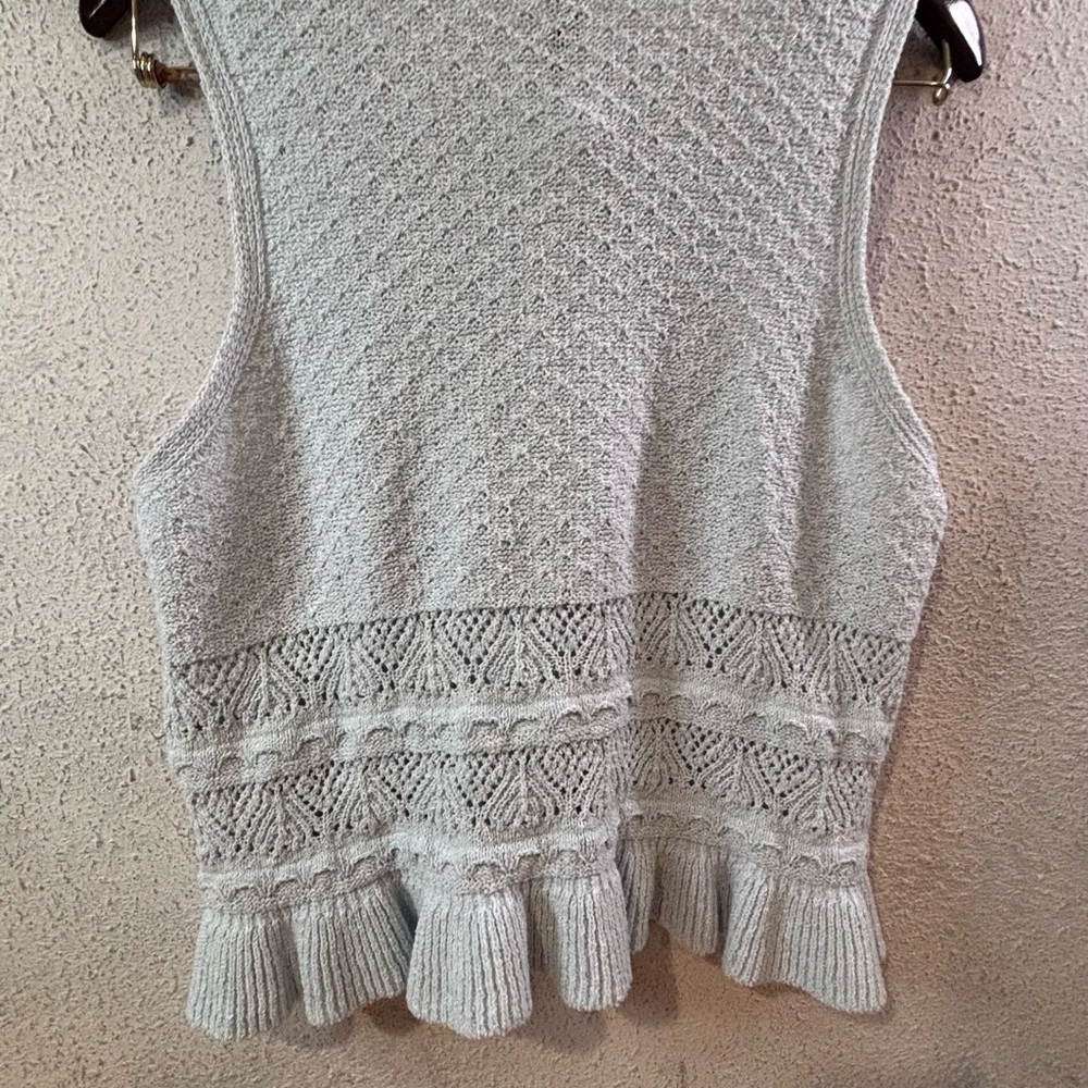 Divided Light Gray Knit Top - Picture 4 of 5